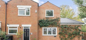 4 bedroom terraced house for sale