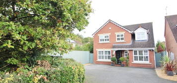 4 bed detached house for sale