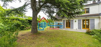 Maison  à vendre, 5 pièces, 4 chambres, 105 m²