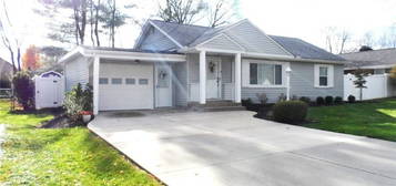 2542 Carson Rd, Fairlawn, OH 44333