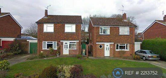 4 bedroom detached house