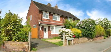 3 bedroom semi-detached house to rent