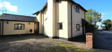 2 bedroom detached house for sale