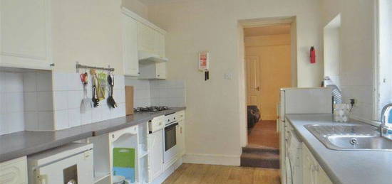 6 bed shared accommodation to rent