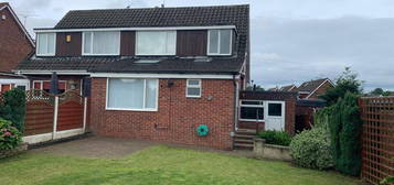 3 bedroom semi-detached house to rent