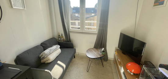 Studio avec mezzanine proche Préfecture/Erdre à NANTES