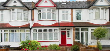 4 bedroom terraced house for sale