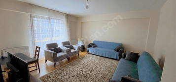 YEŞİLKÖY CADDESİNDE 2+1 DAİRE