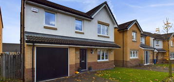 4 bed detached house for sale