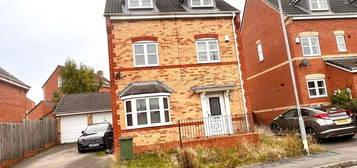 5 bed detached house for sale