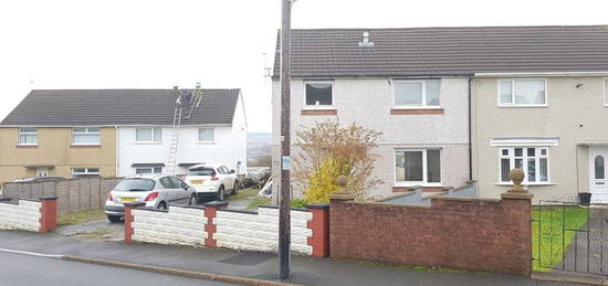 3 bed semi-detached house to rent