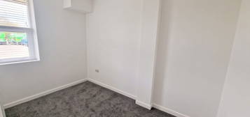 2 bed flat to rent