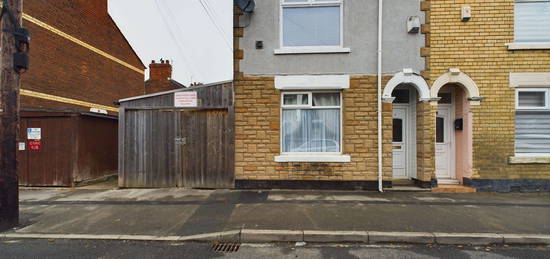 End terrace house for sale in Middleburg Street, Hull HU9