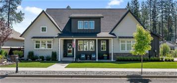 921 Northview Dr, Sandpoint, ID 83864