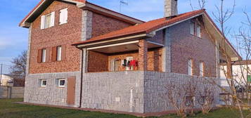 Casa o chalet en venta en Calle Real, Valle de Losa