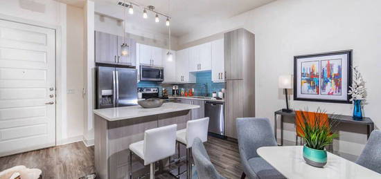 Inwood Station Apartments, Dallas, TX 75235