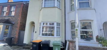 2 bedroom terraced house