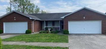 303 Oaklawn Dr #A, Elizabethtown, KY 42701