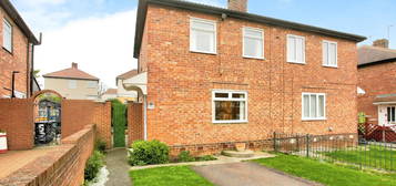 3 bed semi-detached house for sale