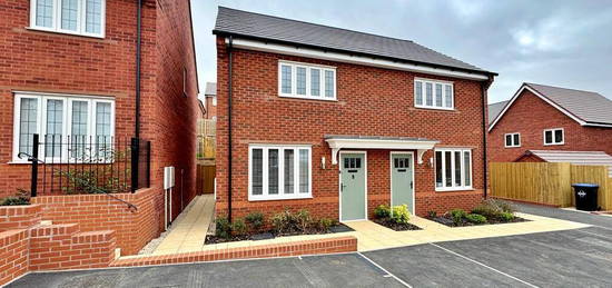 2 bedroom semi-detached house