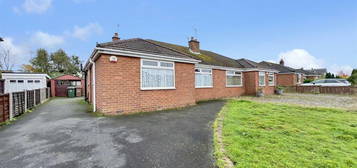 2 bedroom semi-detached bungalow for sale