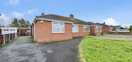 2 bedroom semi-detached bungalow for sale