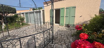 Maison de plain-pied à vendre, 4 pièces, 3 chambres, 78 m²