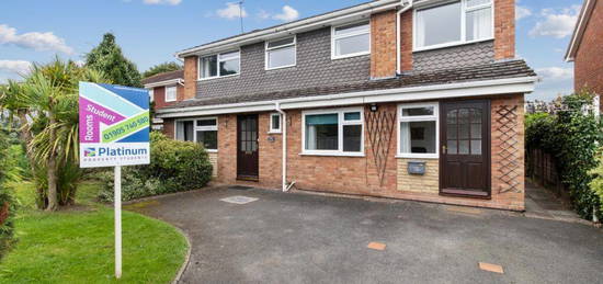 2 bedroom semi-detached house