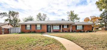 3601 Mcclaflin St, Enid, OK 73701