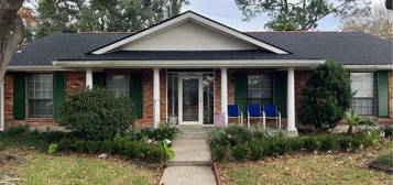 1225 Nursery Ave, Metairie, LA 70005