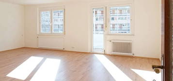 Großzügige Wohnung nahe Steinertor! ca. 97,58 m² große Wohnung |Balkon| Garage| Hobby-Kellerraum