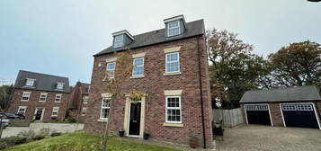 4 bedroom detached house