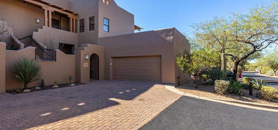 36601 N Mule Train Rd #B38, Carefree, AZ 85377