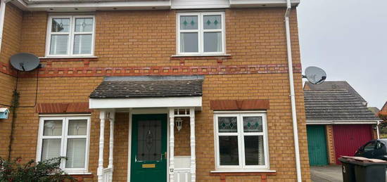 2 bedroom semi-detached house