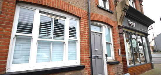 Flat to rent in Flat 2 2C Etna Road, St. Albans, Hertfordshire AL3