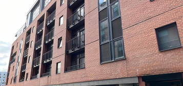 Flat to rent in Benson Street, Liverpool L1