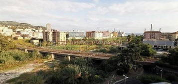 Imperia Borgo s. Moro ultimo piano, vista mare