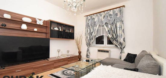 Prodej bytu 2+1 48 m² Náchod, Pražská