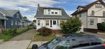 32 Arlington Ave, Paterson, NJ 07502