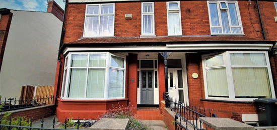 4 bed shared accommodation to rent