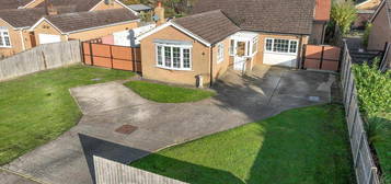 4 bedroom detached bungalow for sale