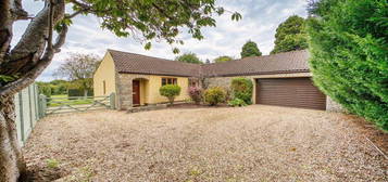 4 bedroom detached bungalow for sale