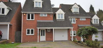 4 bedroom semi-detached house