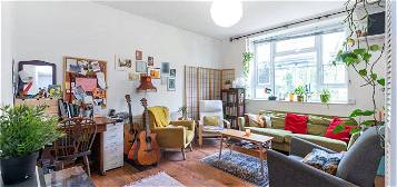 Flat for sale in Whiston Road, London E2