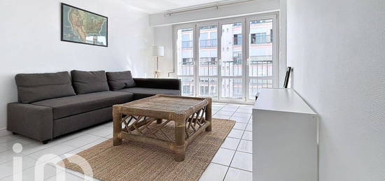 Appartement meublé  à louer, 4 pièces, 1 chambre, 76 m²