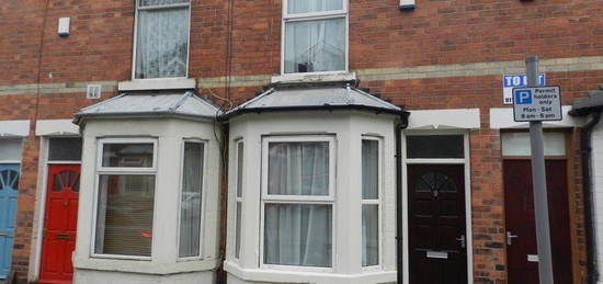 Terraced house to rent in Cecil Street, Lenton, Nottingham NG7