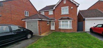 Property to rent in Bowness Grove, Willenhall WV12