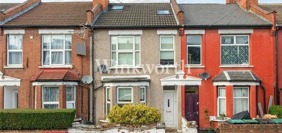 5 bedroom terraced house