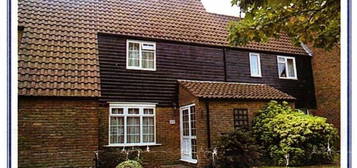 4 bed terraced house to rent