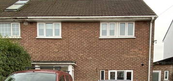 3 bedroom semi-detached house